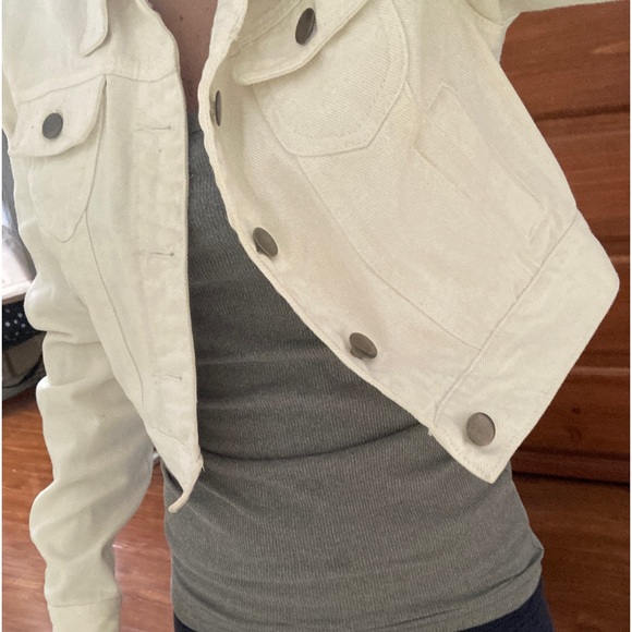 White Jacket. - Picture 3 of 4